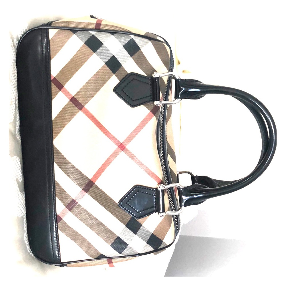 Burberry Nova Check handbag